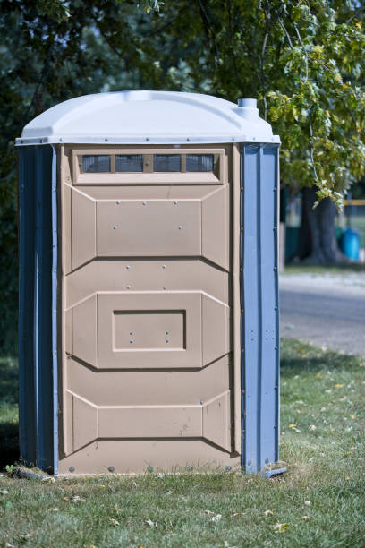 Portable Toilet Options We Offer in Oakhurst, NJ